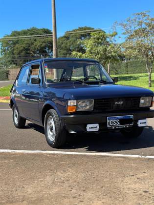 FIAT 147 1.0 L 8V GASOLINA 2P MANUAL